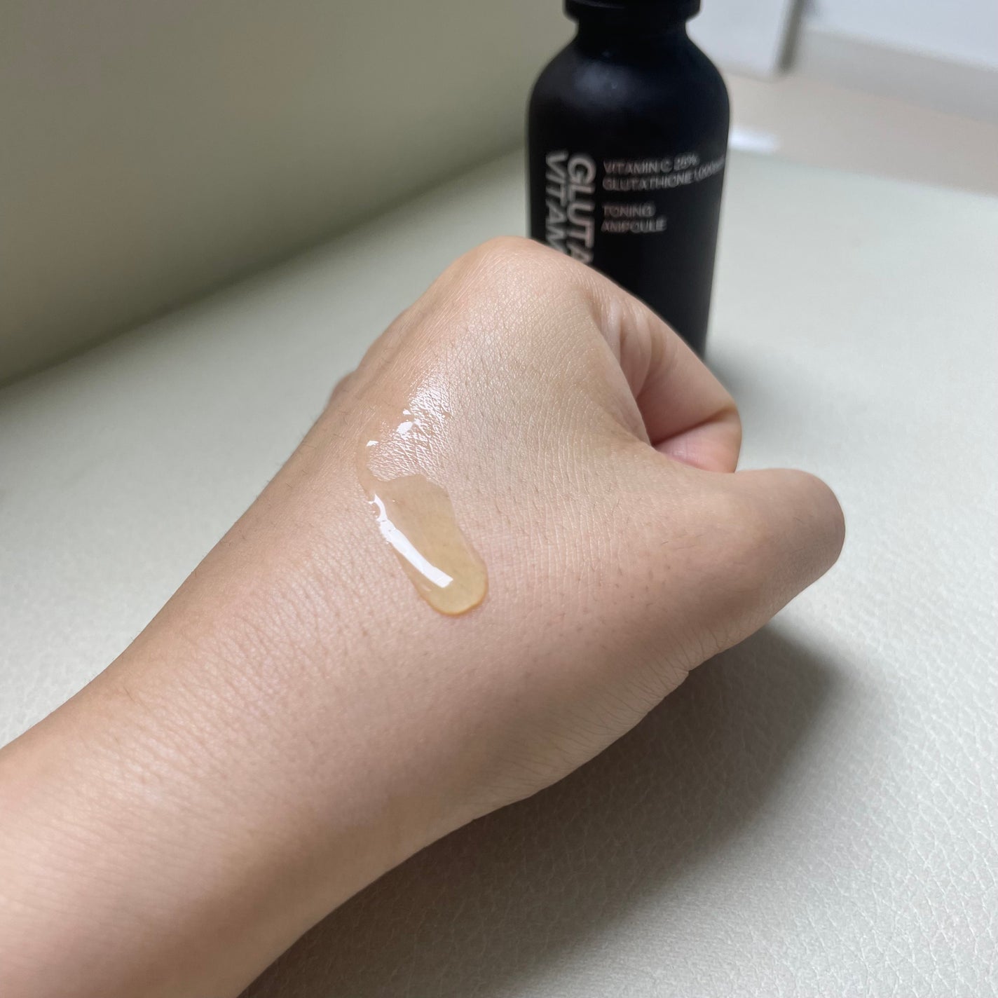 グルタ ビタミンC トーニング アンプル/IOPE/美容液を使ったクチコミ(2枚目)