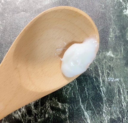 LUX ルミニーク ボタニカルピュア シャンプー/トリートメントのクチコミ「LUXルミニーク ボタニカルピュア トリートメント❤︎.*
テクスチャがかなり重たいのに髪の.....」(2枚目)