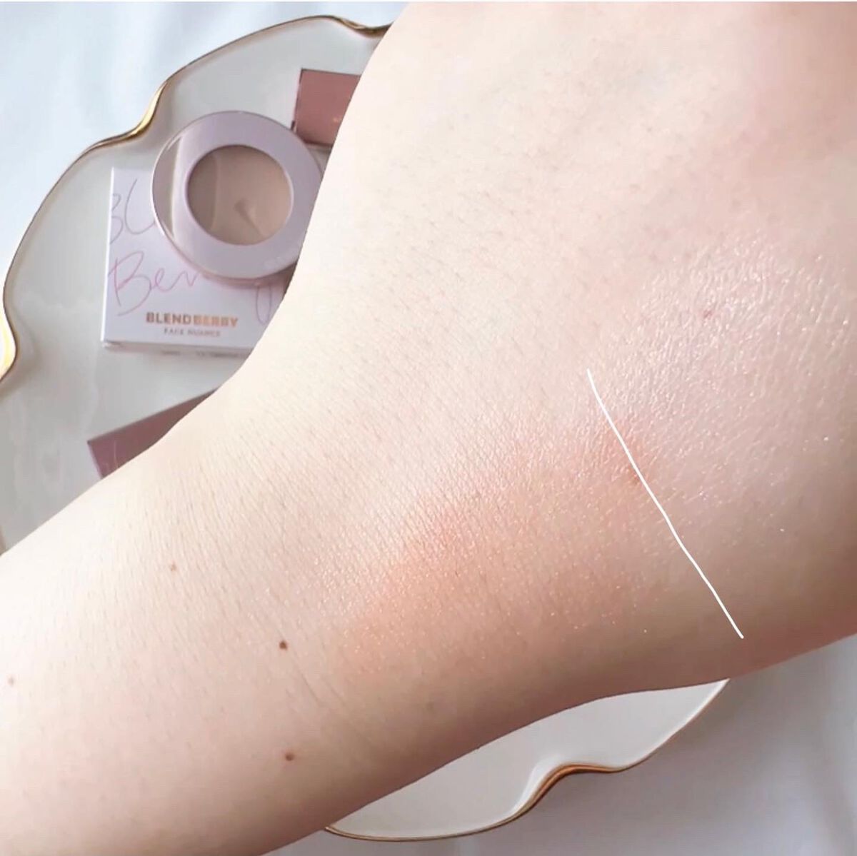 ニュアンスオン3Dアイブロウマスカラ/BLEND BERRY/眉マスカラを使ったクチコミ(6枚目)