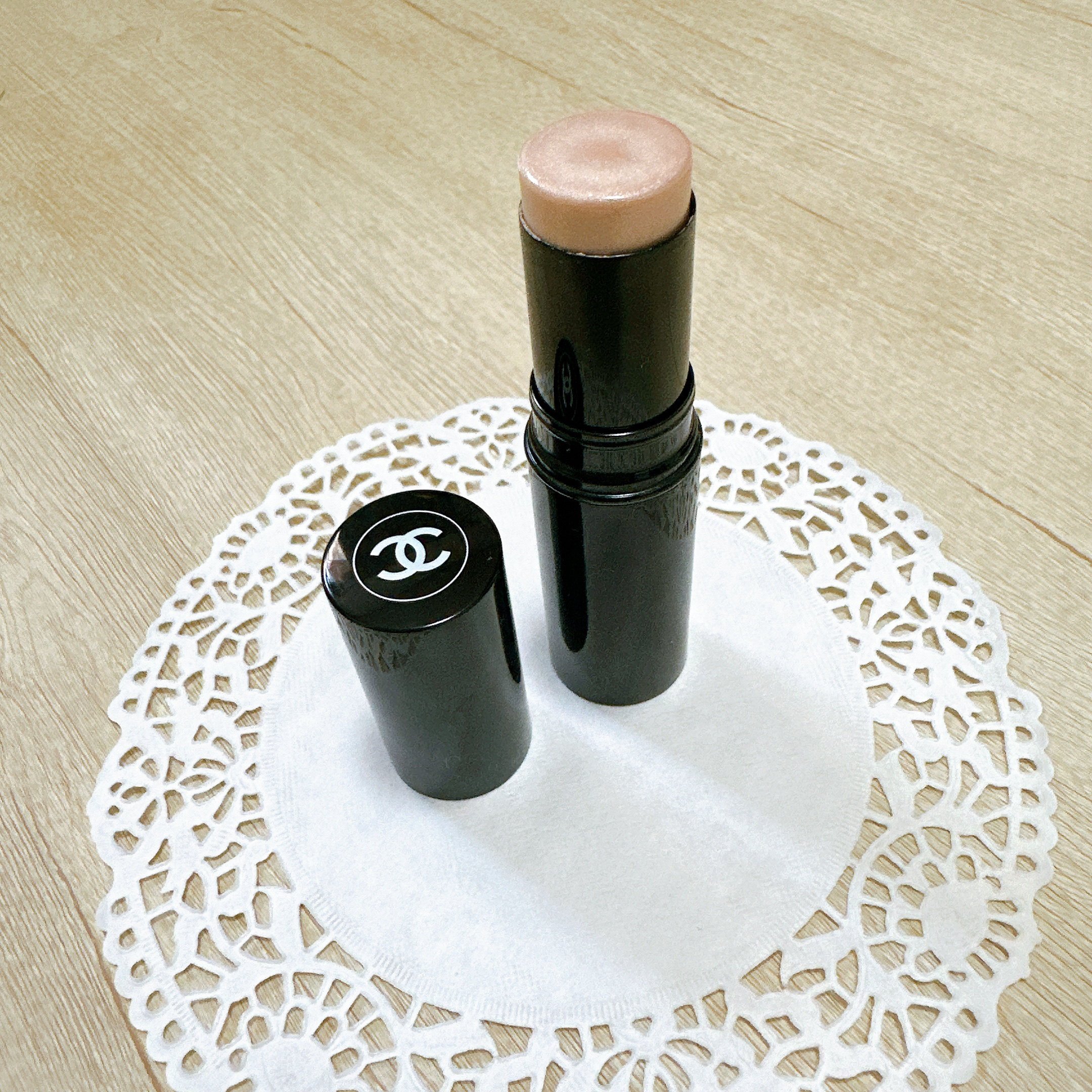 ボーム エサンシエル/CHANEL/スティックハイライトを使ったクチコミ（2枚目）