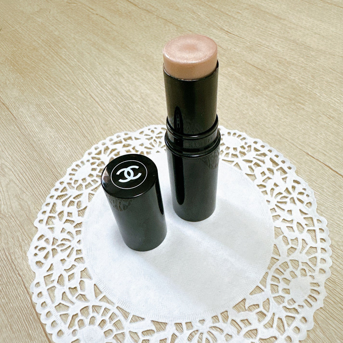 ボーム エサンシエル/CHANEL/スティックハイライトを使ったクチコミ(2枚目)