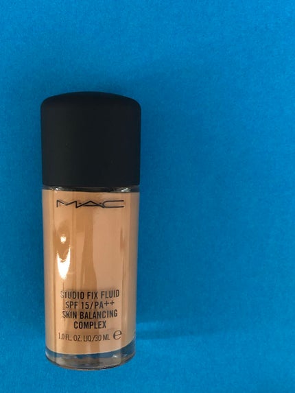 スタジオフィックス フルイッド SPF 15/M・A・C/リキッドファンデーションを使ったクチコミ(2枚目)