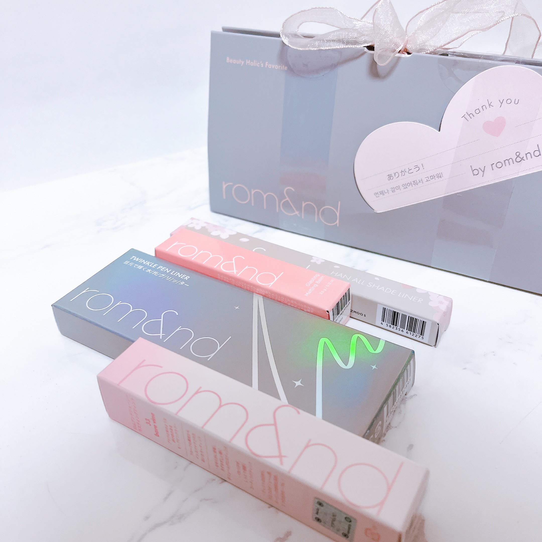 グラスティングメルティングバーム/rom&nd/リップバームを使ったクチコミ（2枚目）