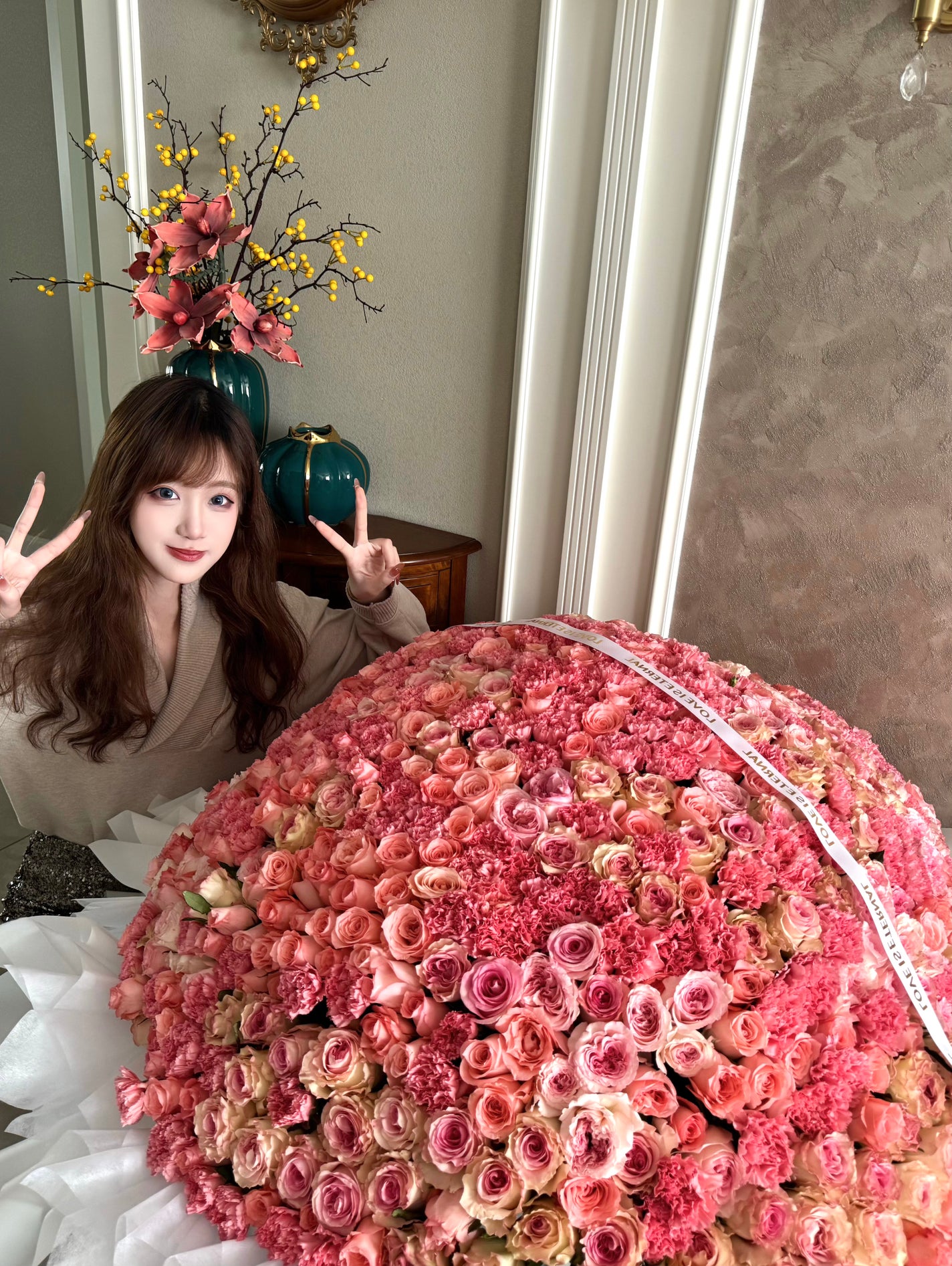 佳奇 on LIPS 「彼氏から999本のバラをもらいました🥰..」(1枚目)