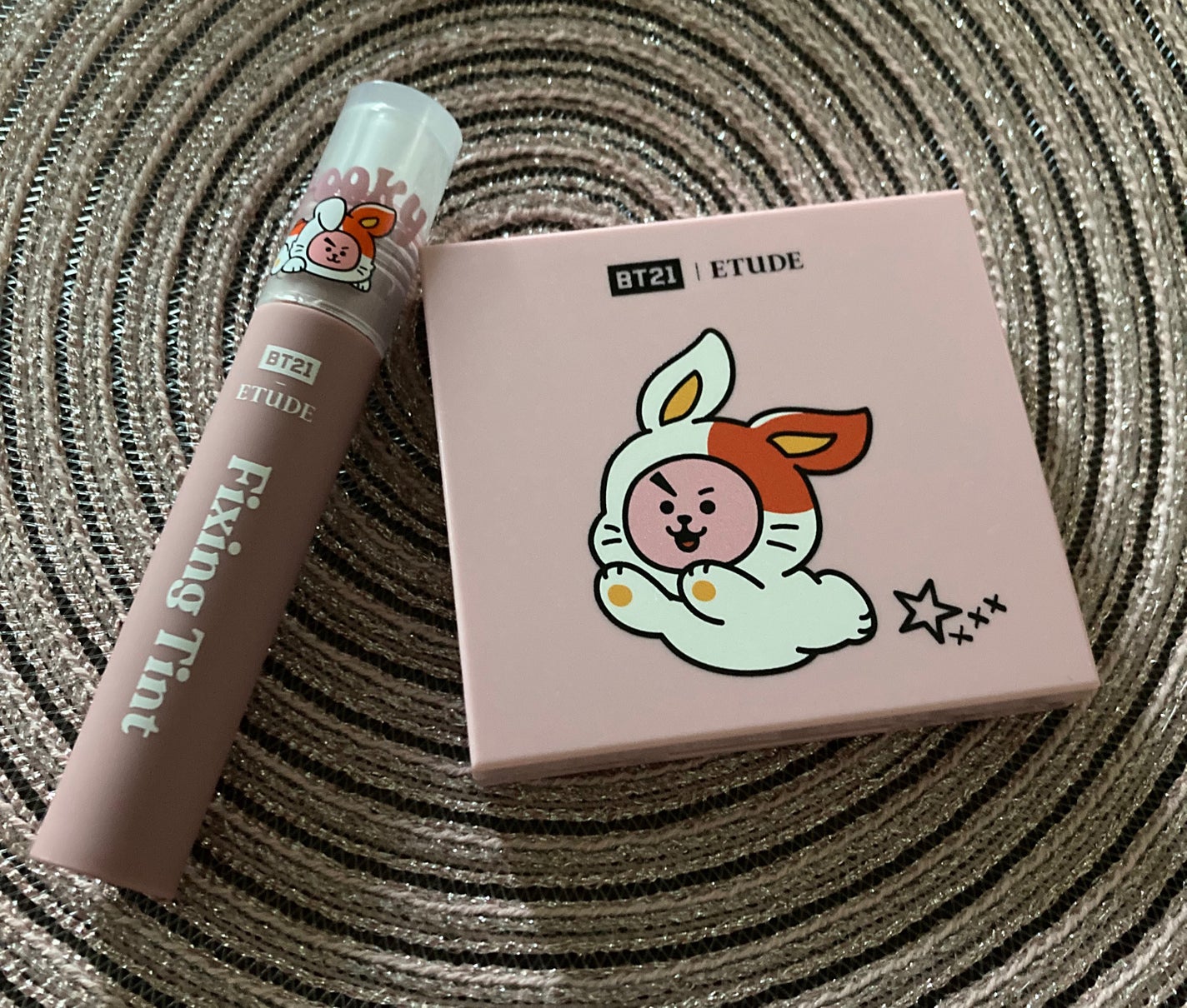 BT21 COOKYオントップ ニューイヤーキット/ETUDE/その他キットセットを使ったクチコミ(3枚目)