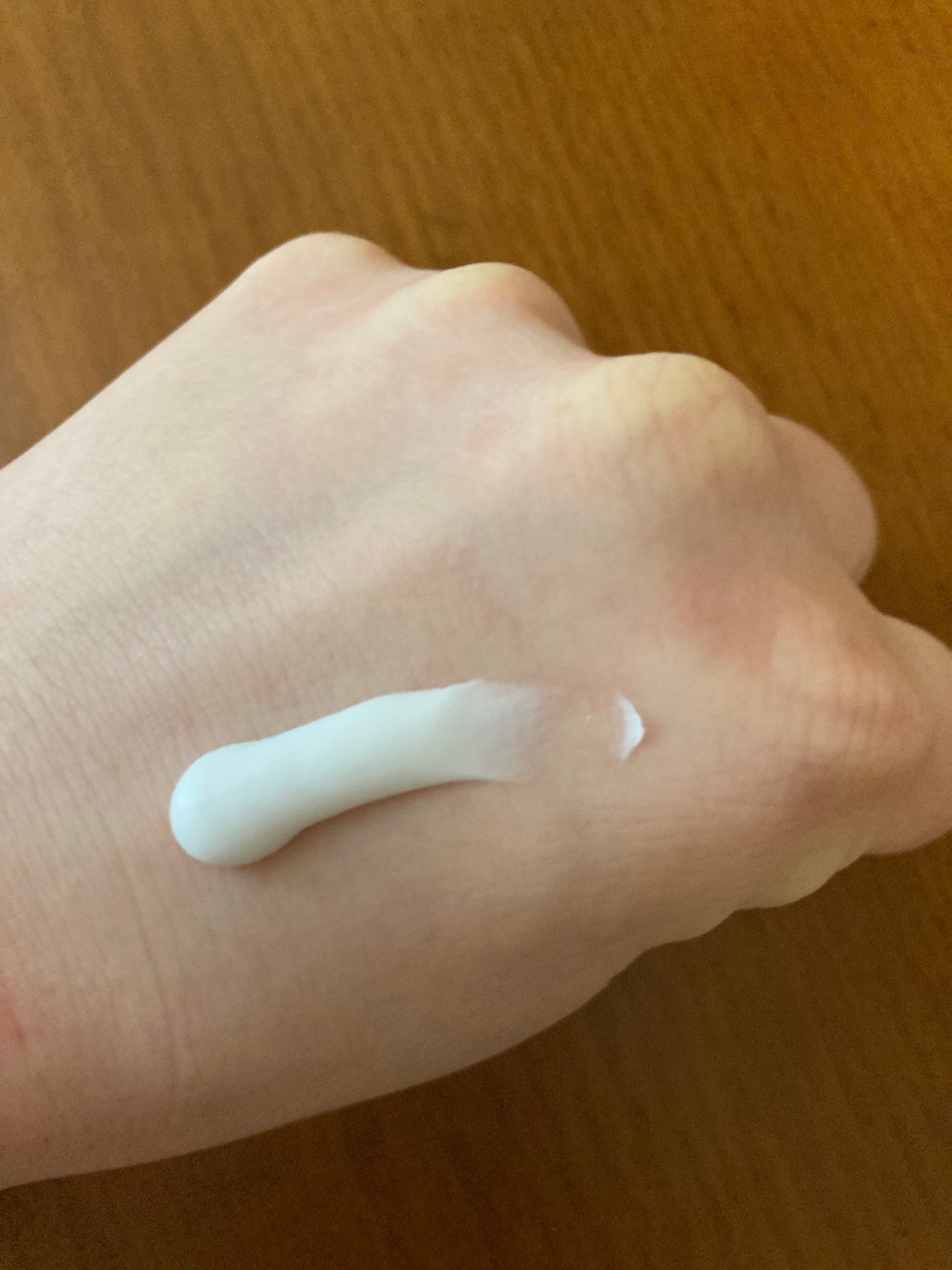 ビューティーチャージ アンバーローズの香り/アトリックス/ハンドクリームを使ったクチコミ(3枚目)