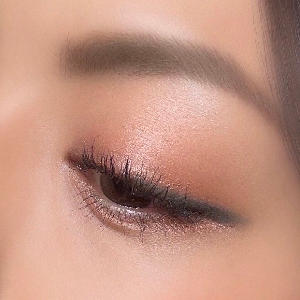 マルチカラーバリエーション マット/チャコット・コスメティクス/単色アイシャドウを使ったクチコミ(5枚目)