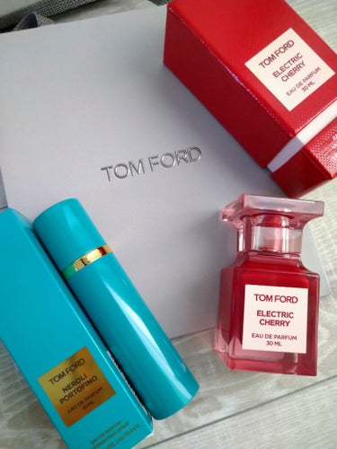 エレクトリック チェリー オード パルファム スプレィ/TOM FORD BEAUTY/香水(レディース)を使ったクチコミ（2枚目）