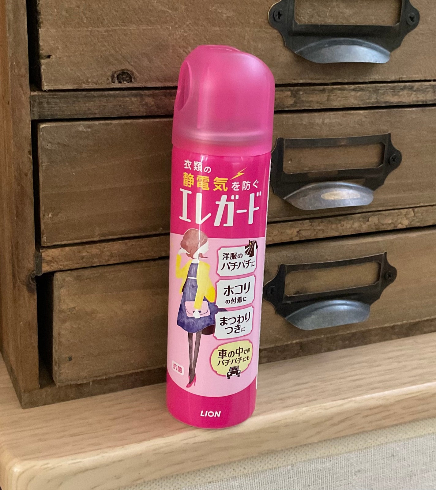 Reina on LIPS 「【商品名】エレガード静電気防止スプレー香り:スプレー時、若干ア..」(1枚目)