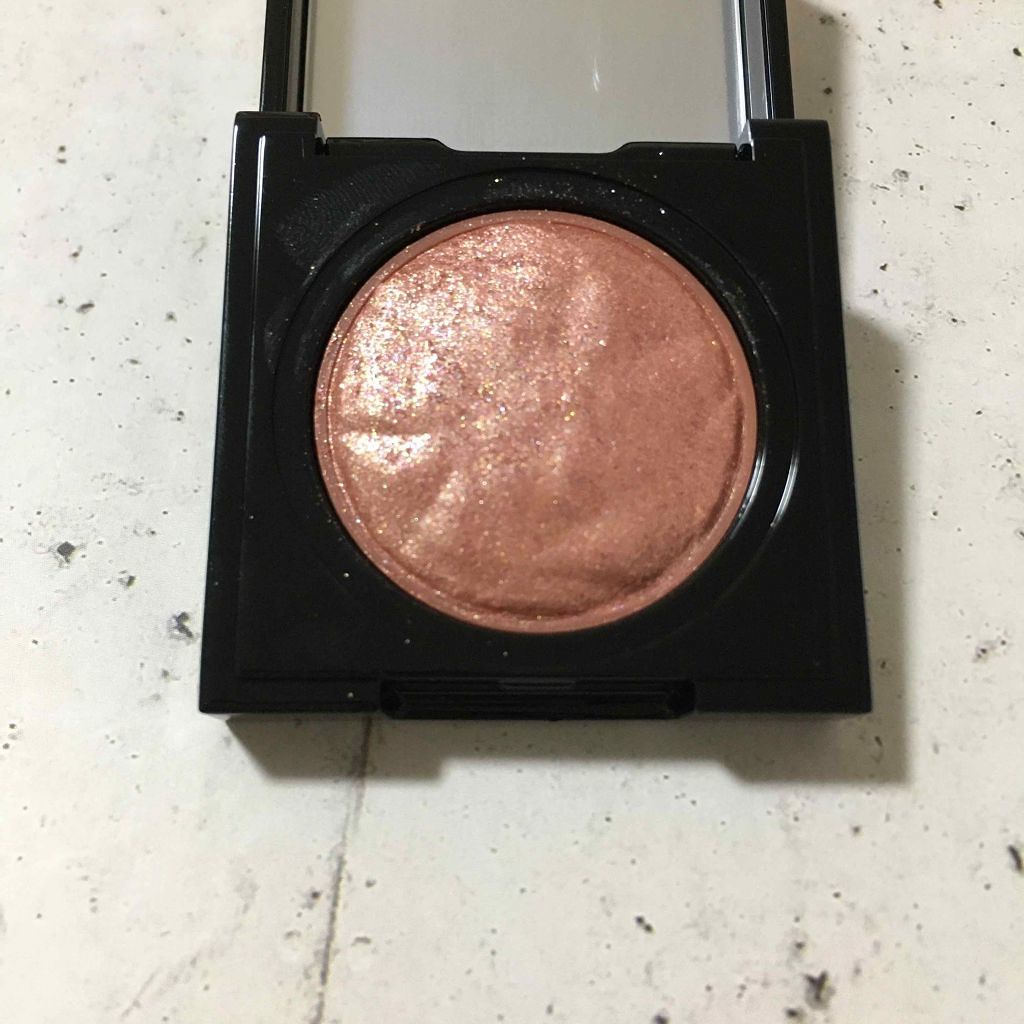 プリズム エアー シャドウ/CLIO/単色アイシャドウを使ったクチコミ(1枚目)