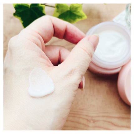 イオナR ラディアンス クリーム/イオナR (イオナアール)/フェイスクリームを使ったクチコミ(5枚目)