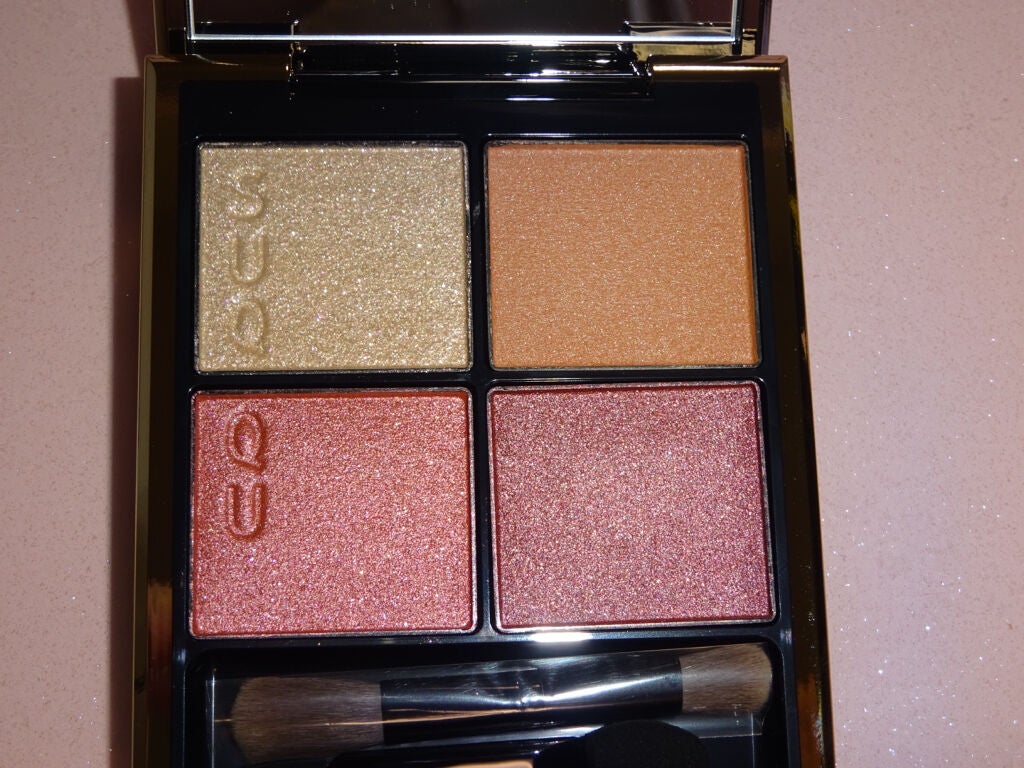 シグニチャー カラー アイズ/SUQQU/アイシャドウパレットを使ったクチコミ(3枚目)