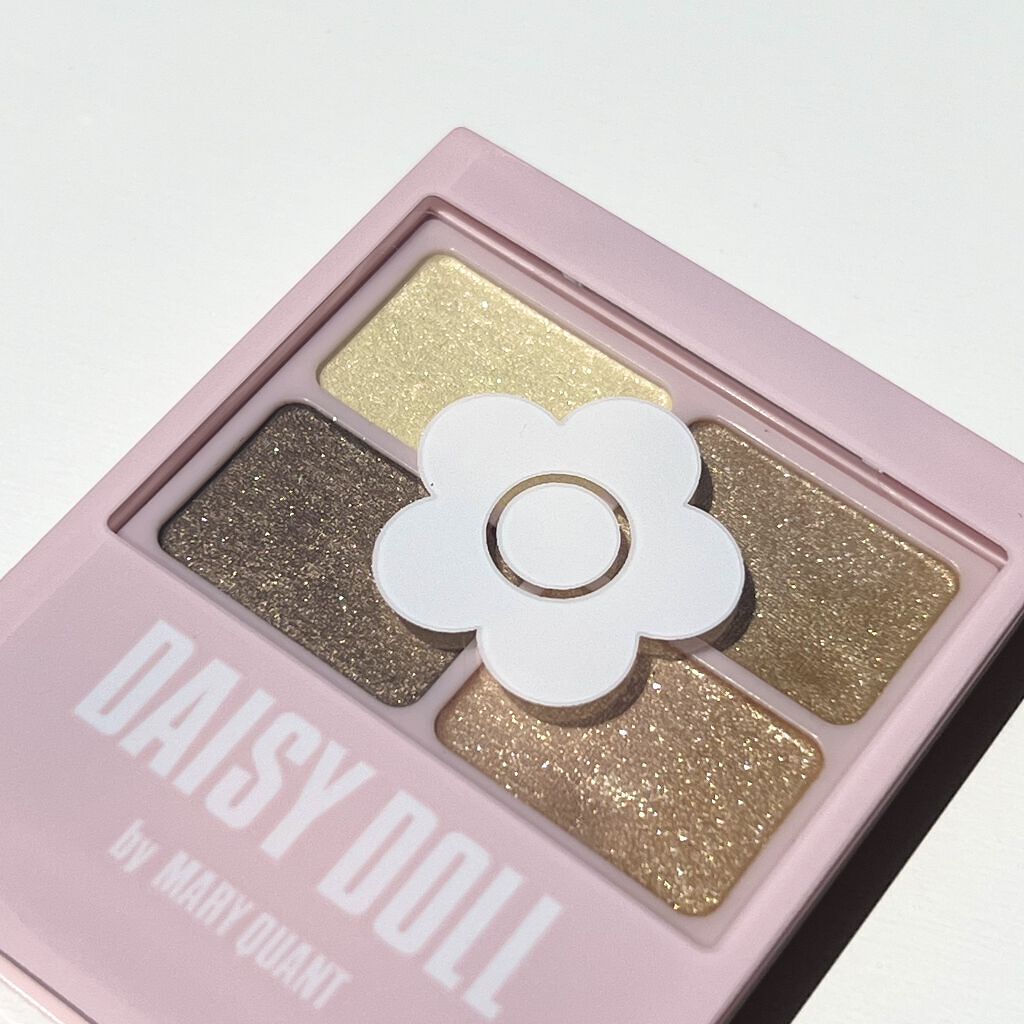 デイジードール アイカラー パレット BR-01 サンドブラウン/DAISY DOLL by MARY QUANT/アイシャドウパレットを使ったクチコミ（1枚目）