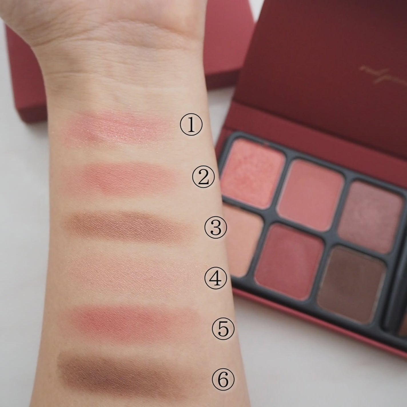 アイカラーパレット/heme/アイシャドウパレットを使ったクチコミ(4枚目)