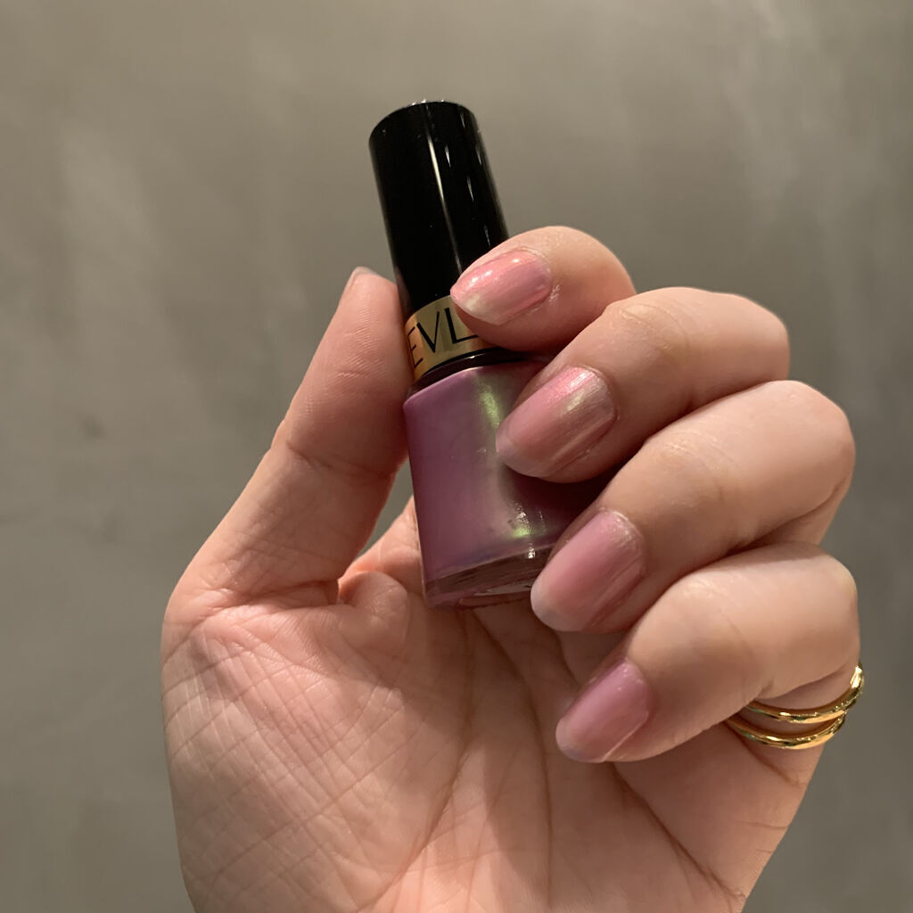 ネイル エナメル 215 デイドリーマー/REVLON/マニキュアを使ったクチコミ（2枚目）