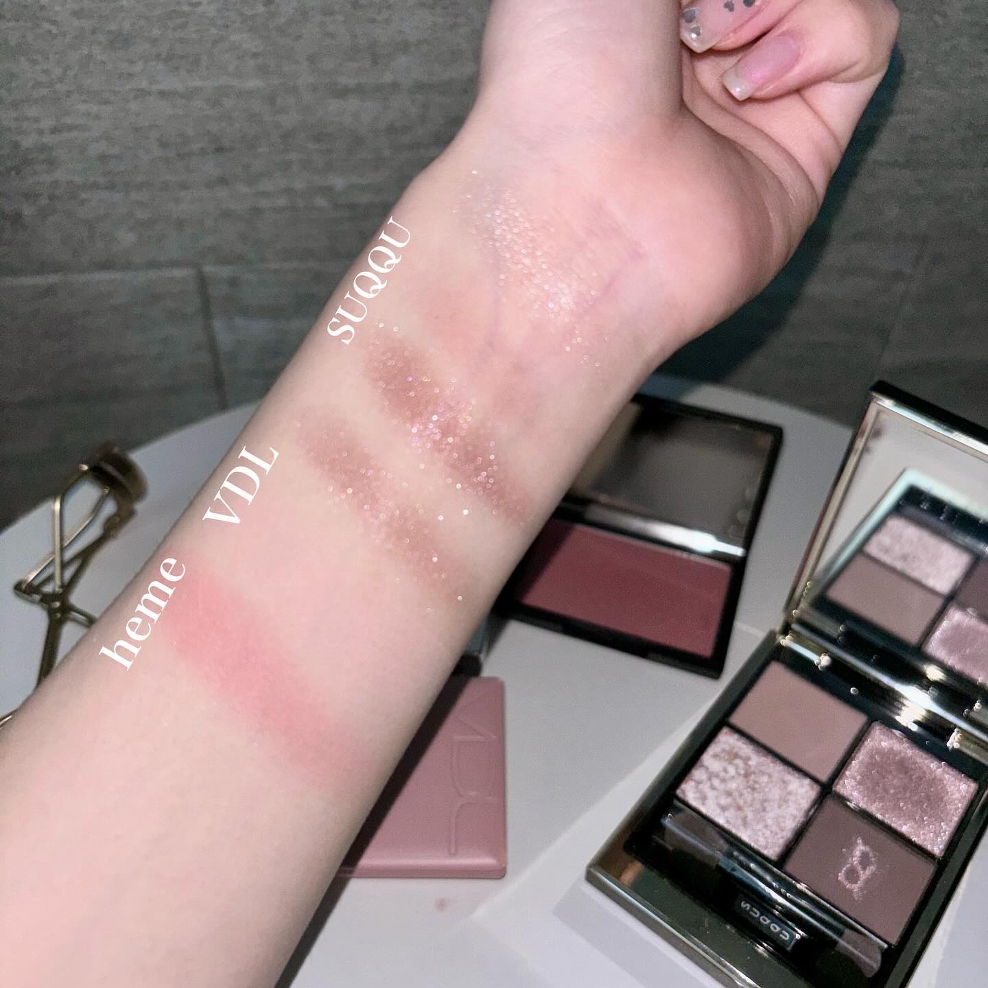 ディオール バックステージ フェイス グロウ パレット/Dior/ハイライトを使ったクチコミ（3枚目）