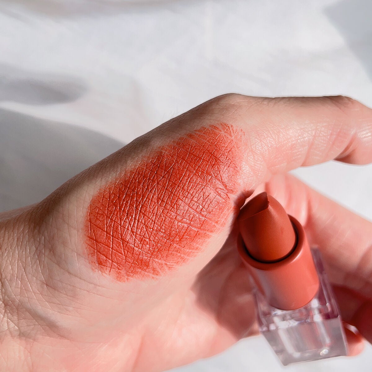 フェザーマットリップスティック/INTO U/口紅を使ったクチコミ(8枚目)