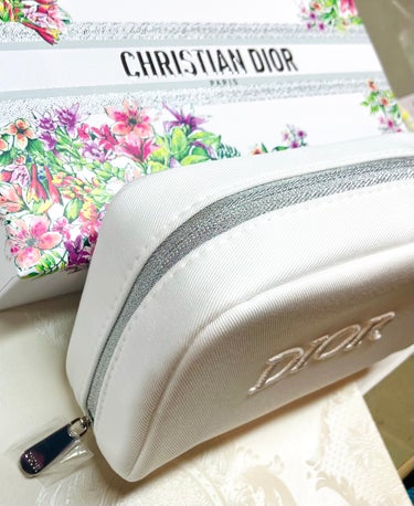 Dior ル ボームのクチコミ「🐹Dior  ビューティー オン ザ ゴー セット  オンライン限定品🐹


値段─────1.....」（3枚目）