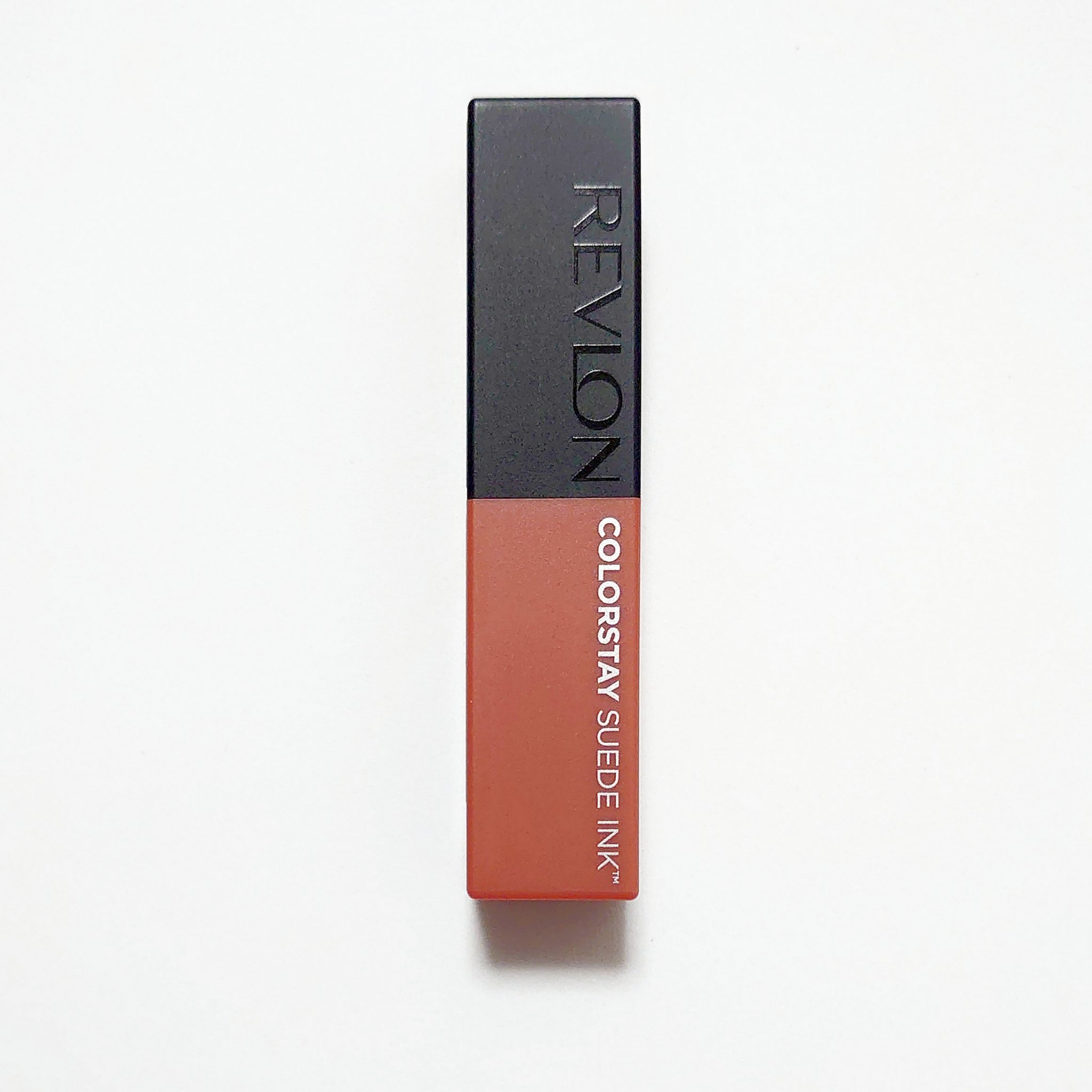 レブロン カラーステイ スウェード インク リップスティック 001 ガット インスティンクト/REVLON/口紅を使ったクチコミ（1枚目）