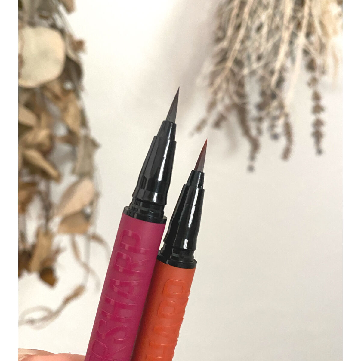 ウルトラカラー アイライナー/MAYBELLINE NEW YORK/リキッドアイライナーを使ったクチコミ（2枚目）