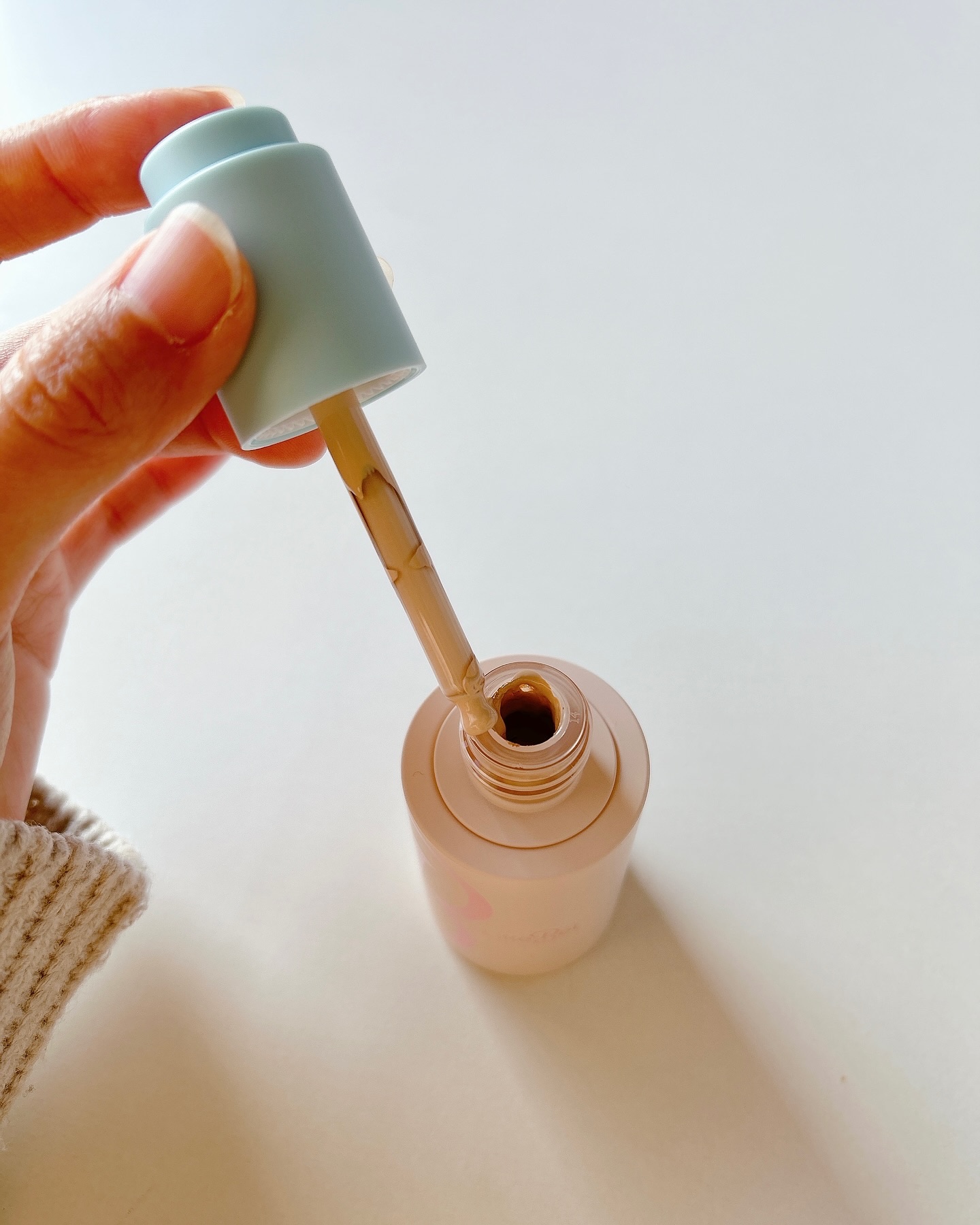 ラディアンスカラーセラム/Likebel/リキッドファンデーションを使ったクチコミ（3枚目）