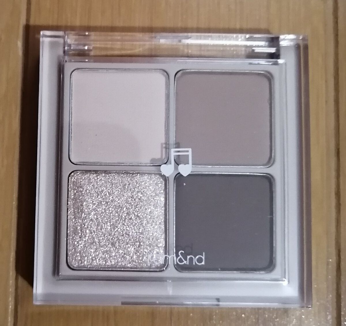 ベターザンアイズ ミュージックシリーズ/rom&nd/アイシャドウパレットを使ったクチコミ（1枚目）