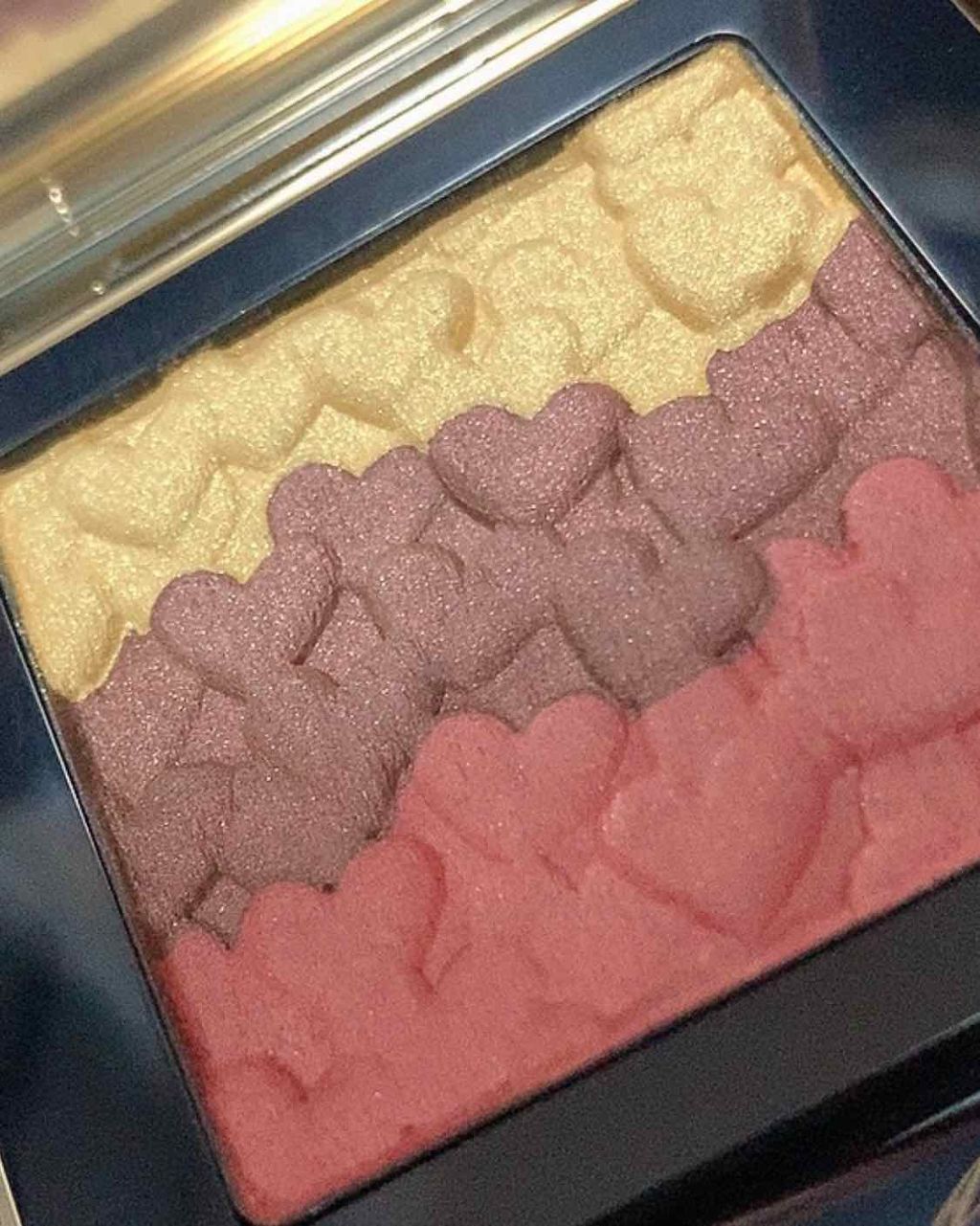 アンプルラブ フォーアイズ ホリデーリミテッド/Amplitude/アイシャドウパレットを使ったクチコミ（2枚目）