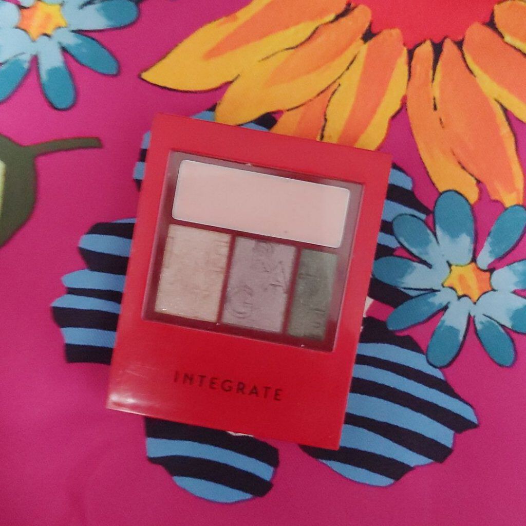 アクセントカラーアイズ CC/インテグレート/アイシャドウパレットを使ったクチコミ（1枚目）