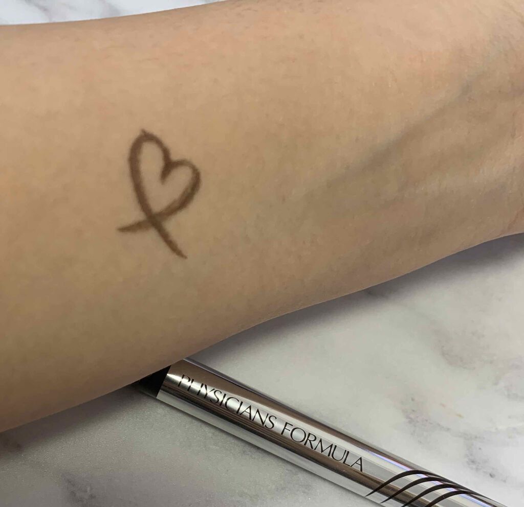 ウルトラファイン リキッドアイライナー/PHYSICIANS FORMULA/リキッドアイライナーを使ったクチコミ（1枚目）