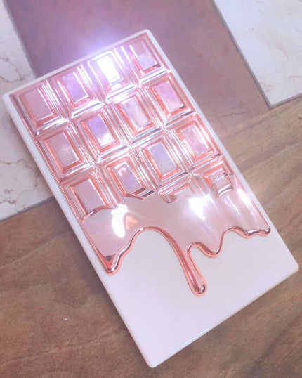 ミニチョコレート ハイライター/MAKEUP REVOLUTION/パウダーハイライトを使ったクチコミ(2枚目)