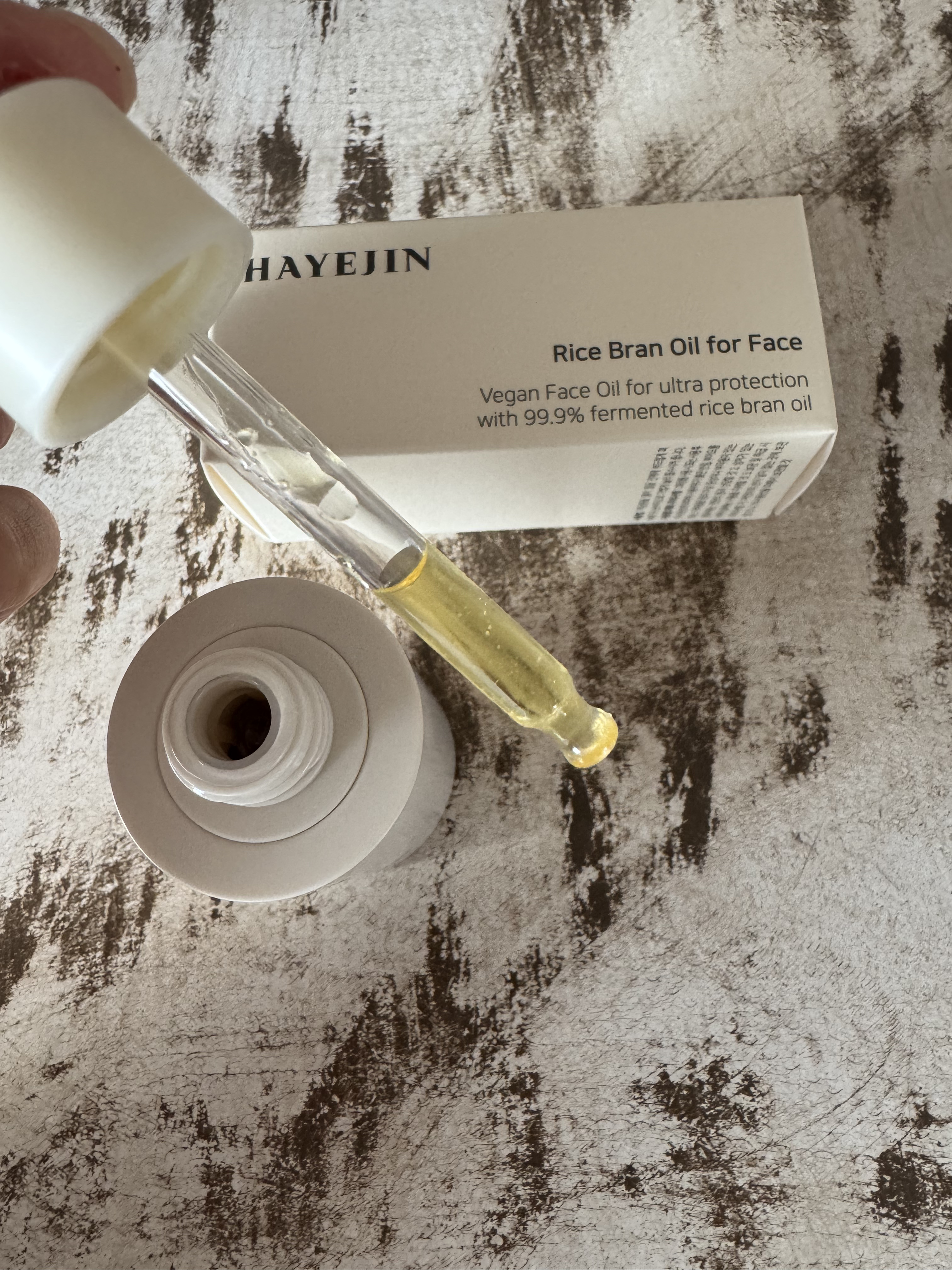 RICE BRAN OIL for face/HAYEJIN/フェイスオイルを使ったクチコミ（2枚目）