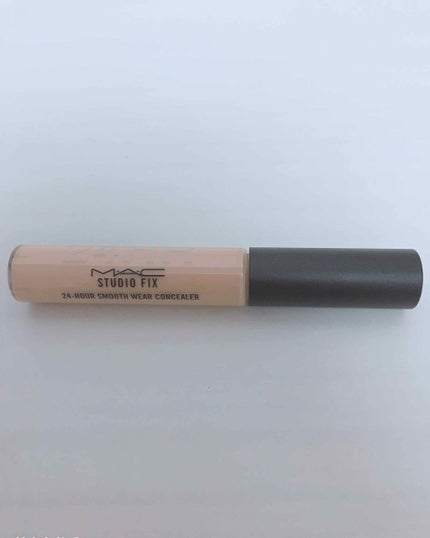 ライトフル C+ SPF 30 ファンデーション/M・A・C/パウダーファンデーションを使ったクチコミ(3枚目)