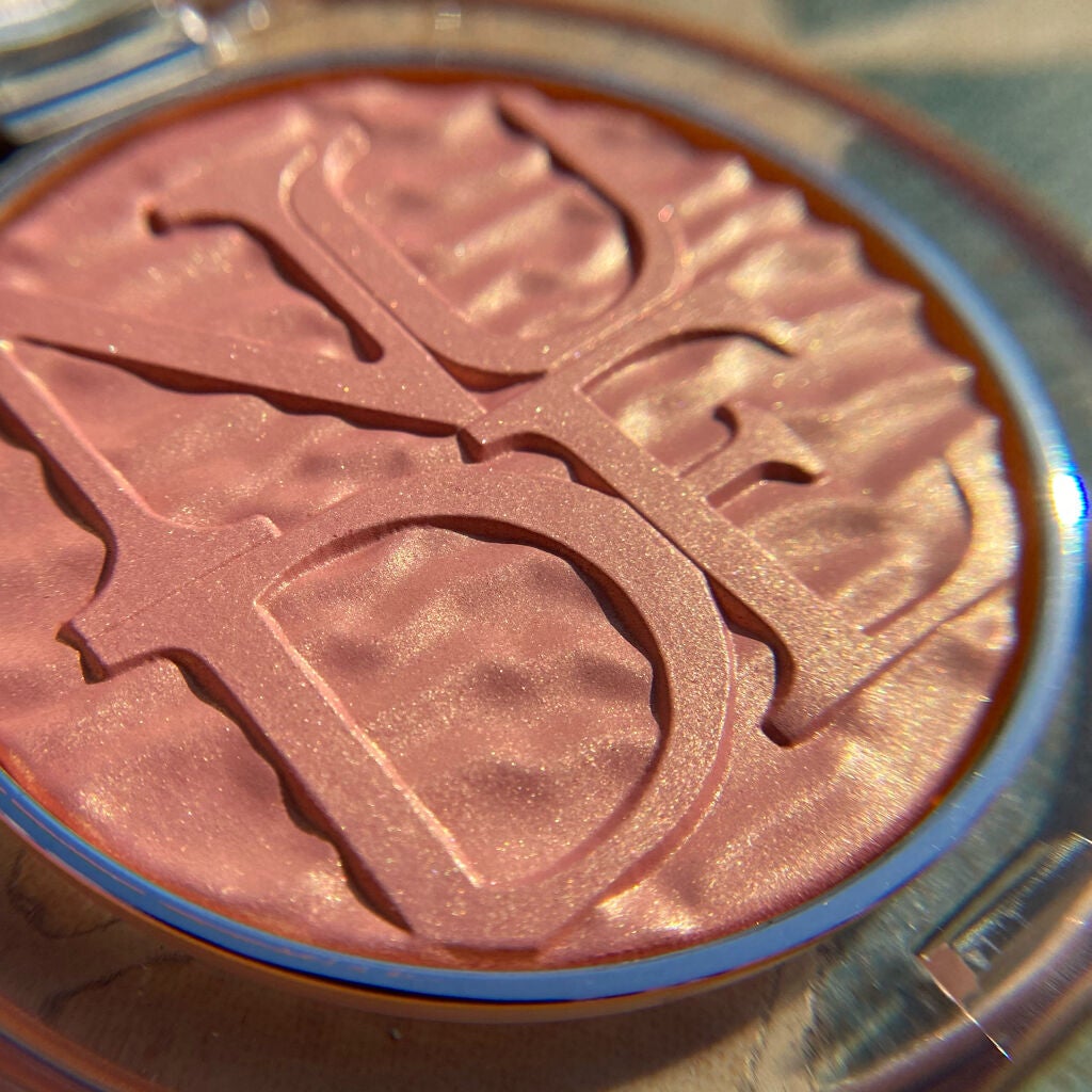 ディオールスキン ミネラル ヌード ルミナイザー パウダー <サマー デューン>/Dior/プレストパウダーを使ったクチコミ(3枚目)