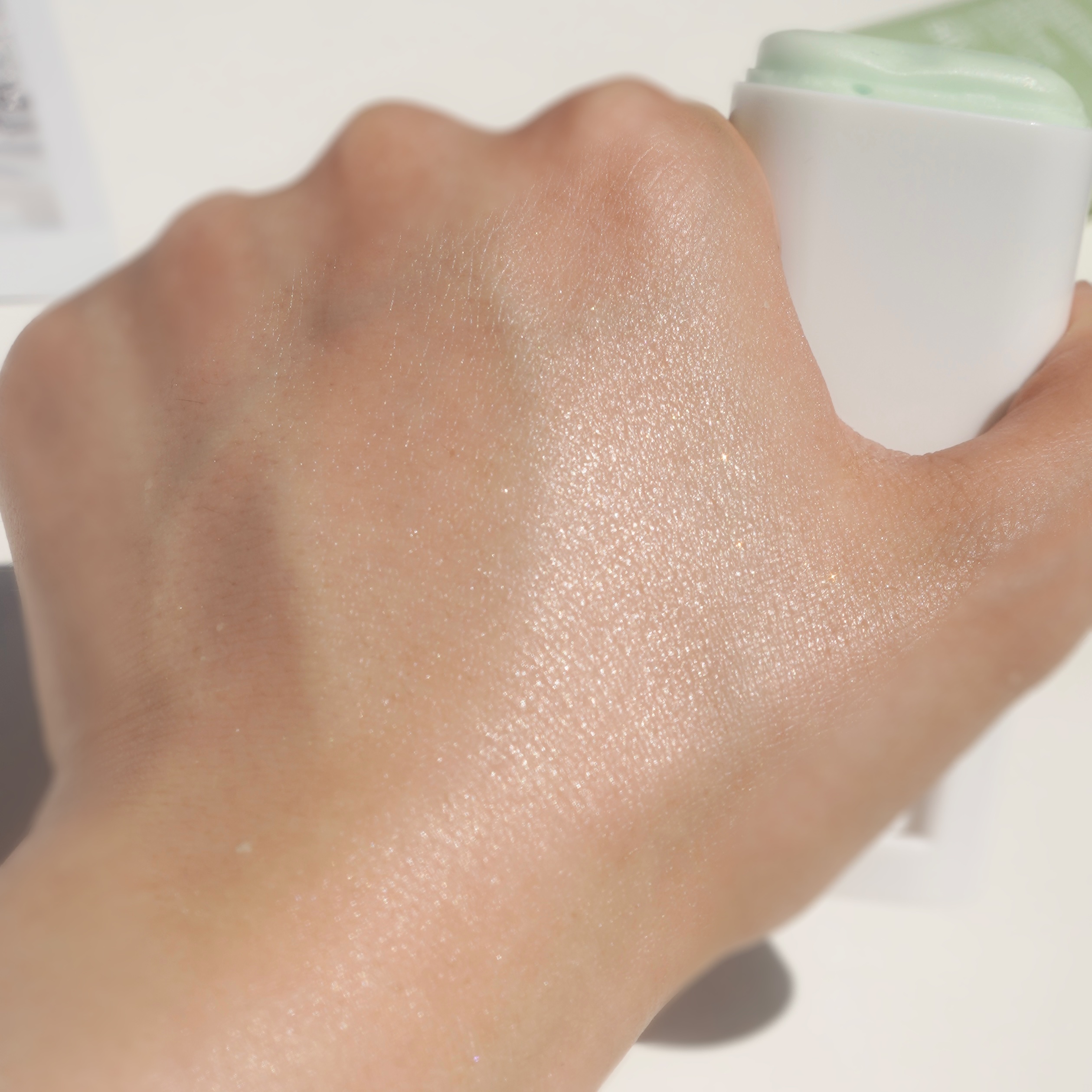 マデカダーマシールド セーフサンスティック（SPF50+ PA++++）/センテリアン24/日焼け止めスティックを使ったクチコミ（2枚目）