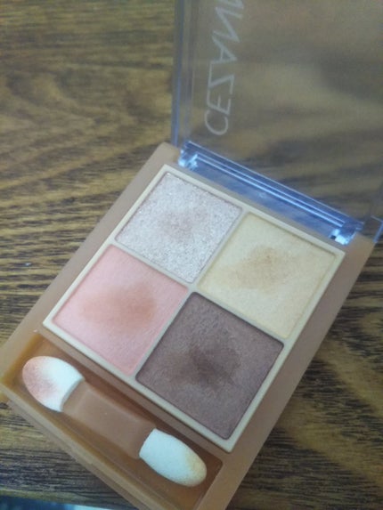 ベージュトーンアイシャドウ/CEZANNE/アイシャドウパレットを使ったクチコミ(2枚目)