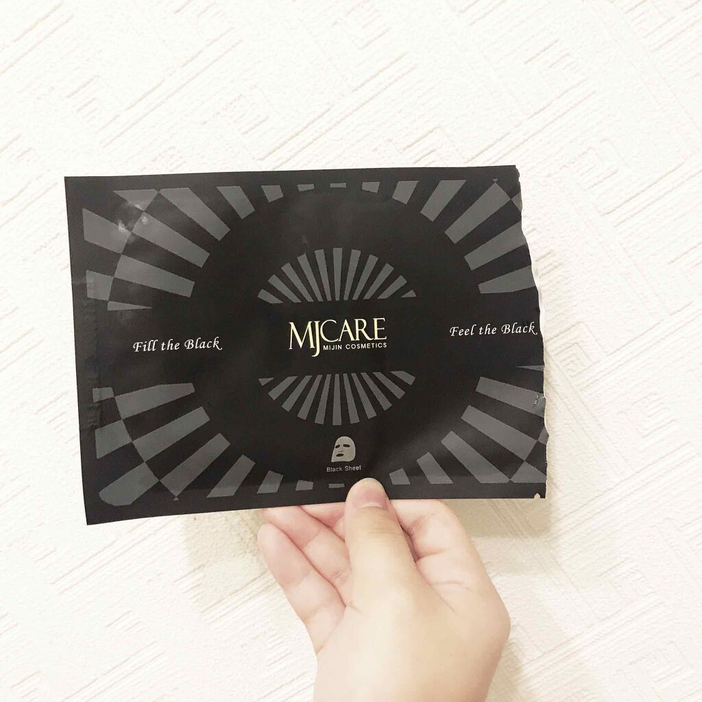 .*✿さくら❀·° on LIPS 「プレミアムチャコールブラックマスク新大久保での購入品です🧀🧀🧀..」(1枚目)