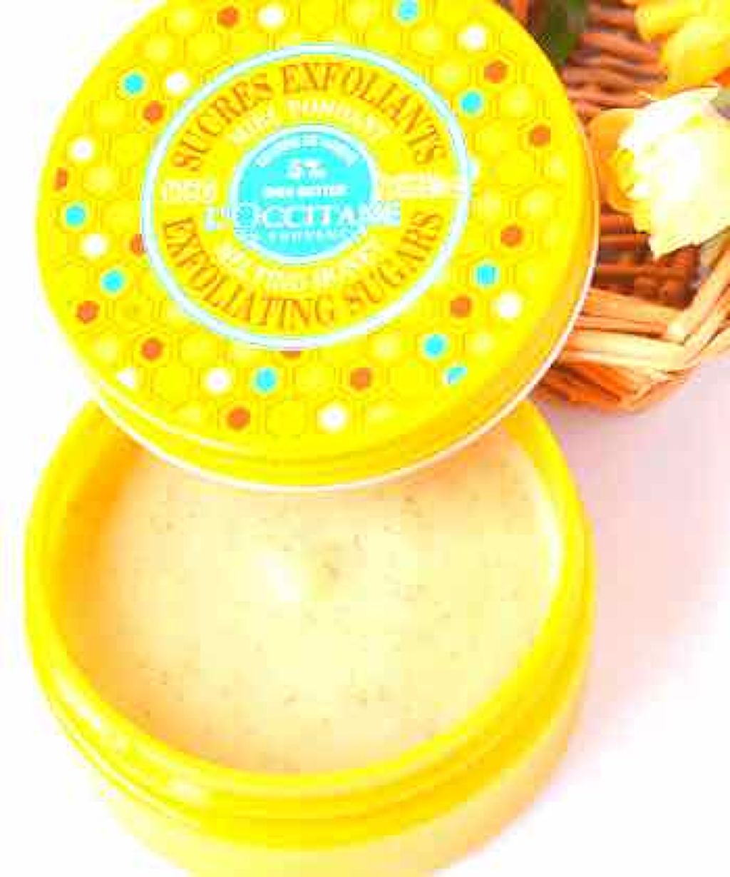 ハニーレモン スウィートシュガースクラブ/L'OCCITANE/ボディスクラブを使ったクチコミ（1枚目）