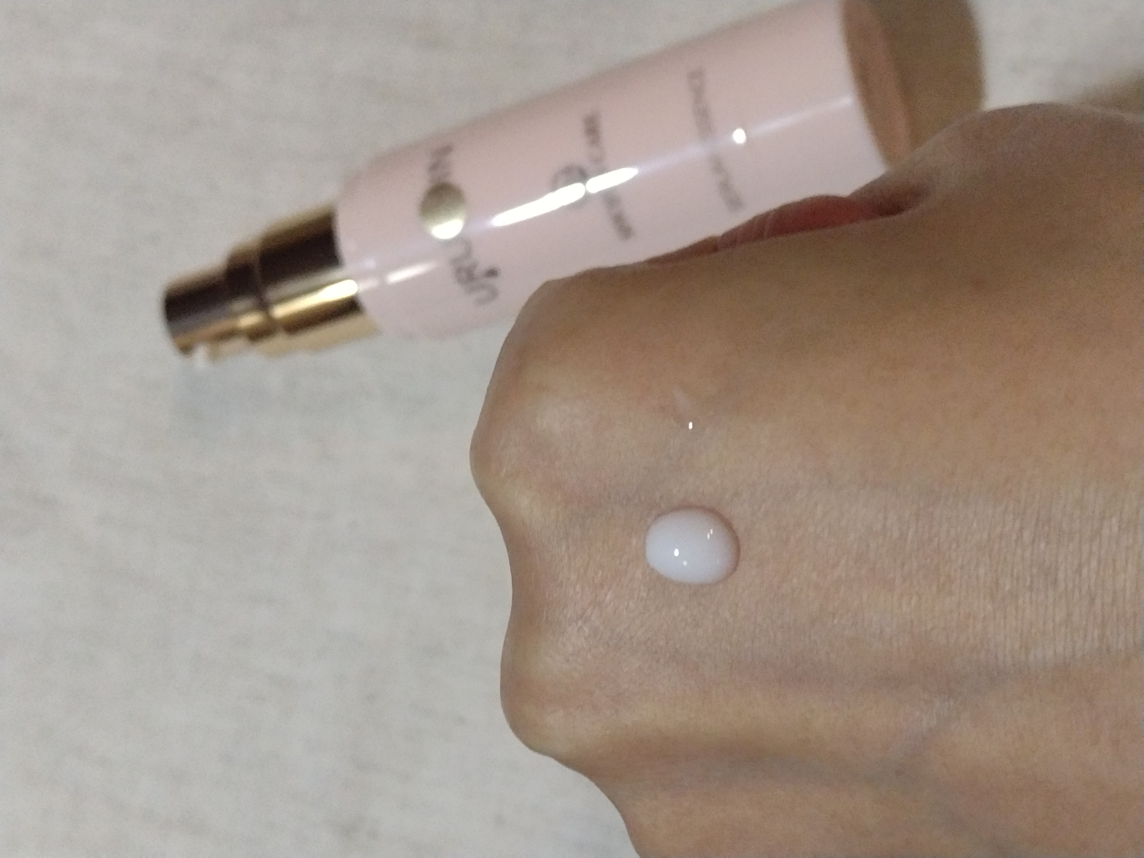 セラム美容液/URUOIN/美容液を使ったクチコミ（3枚目）