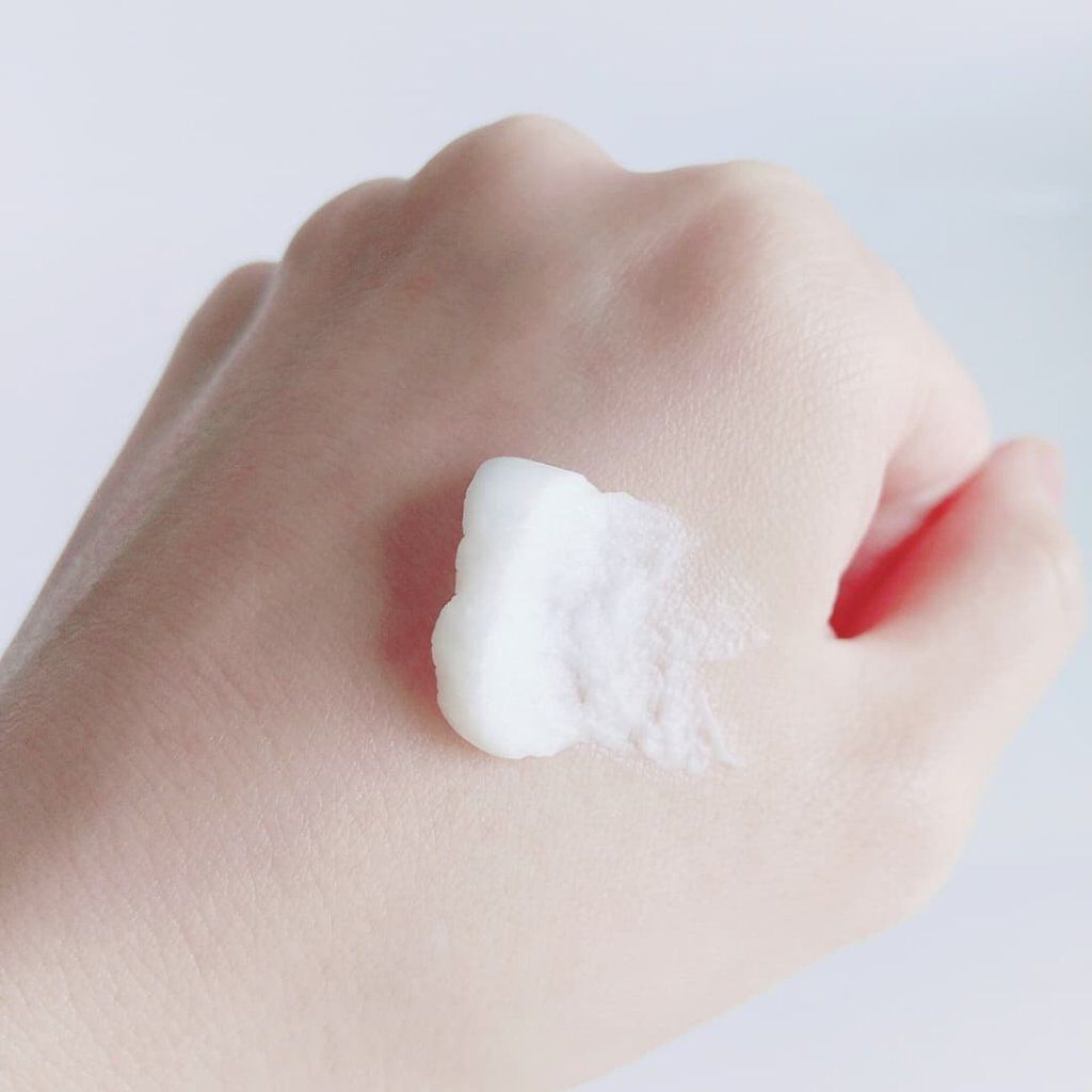 さくら on LIPS 「たっぷりのミルク由来成分配合🐮🍼✨「はい!みるく特濃クリームウ..」(2枚目)