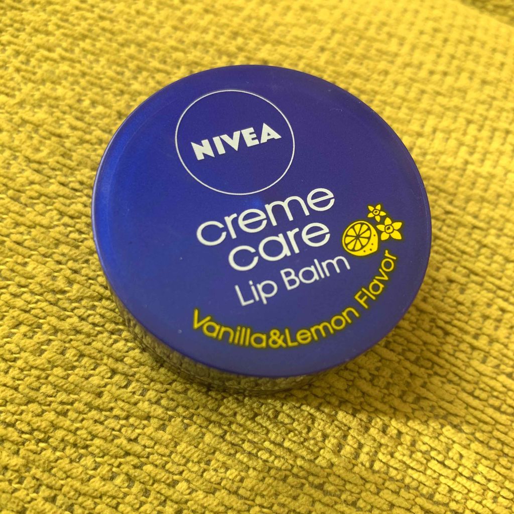 ニベア クリームケア リップバーム バニラ&レモンの香り/ニベア/リップケアを使ったクチコミ（1枚目）
