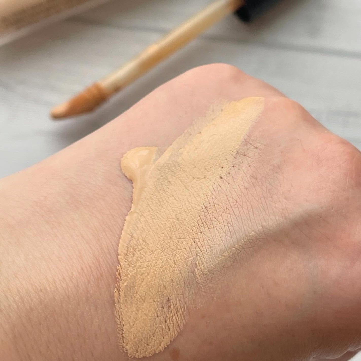 ベアプロ 16HR オールオーバー コンシーラー SPF25(PA+++)/bareMinerals/リキッドコンシーラーを使ったクチコミ(5枚目)