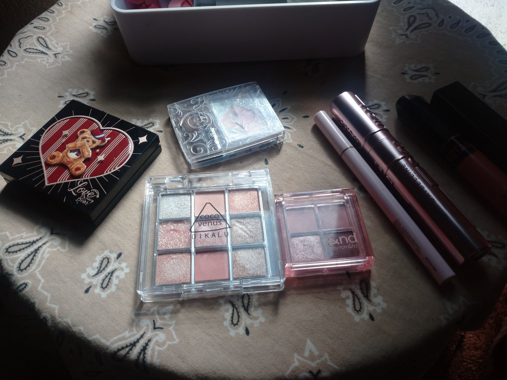 ビオレUV　アクアリッチ　アクアハイライトローション（水層ハイライトUV）/ビオレ/日焼け止めローションを使ったクチコミ（2枚目）