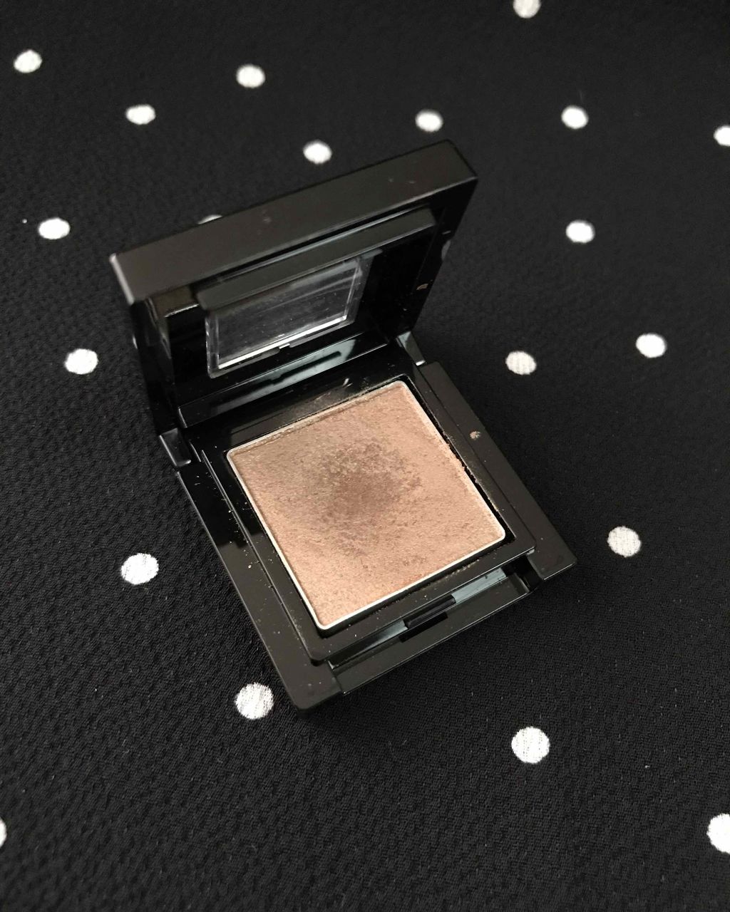 ヴィセ アヴァン シングルアイカラー 012 MAPLE BISQUE/Visée/単色アイシャドウを使ったクチコミ（2枚目）