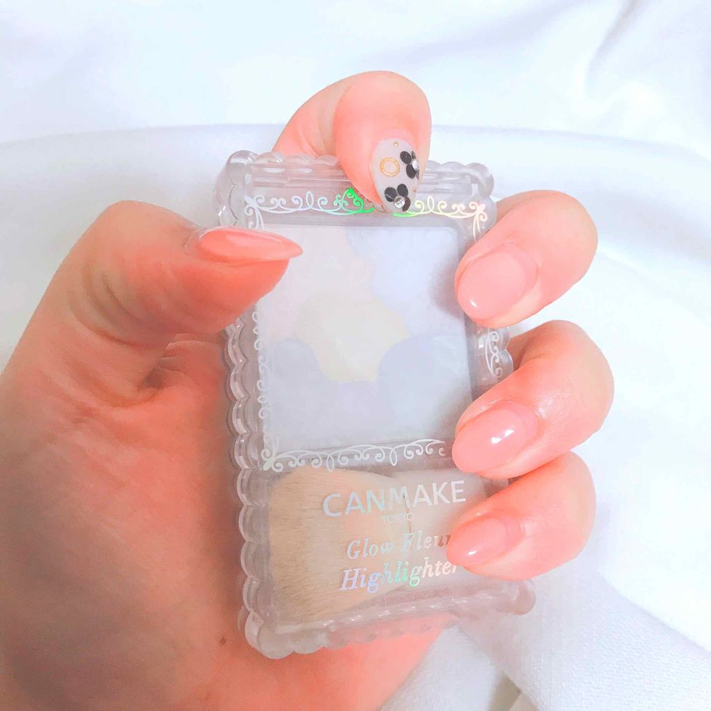 グロウフルールハイライター/キャンメイク/パウダーハイライトを使ったクチコミ（1枚目）