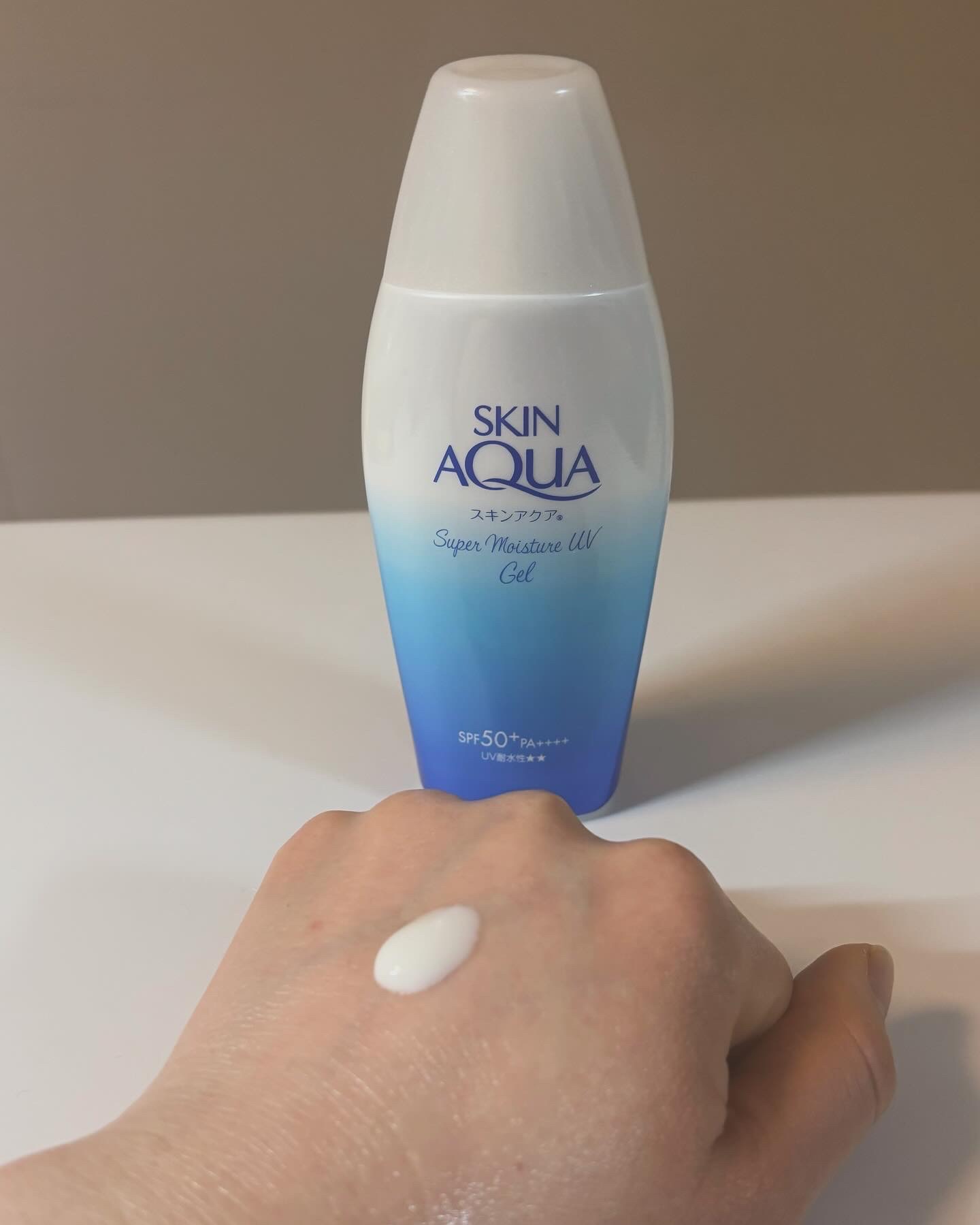 スキンアクア スーパーモイスチャージェル/スキンアクア/日焼け止めジェルを使ったクチコミ（3枚目）