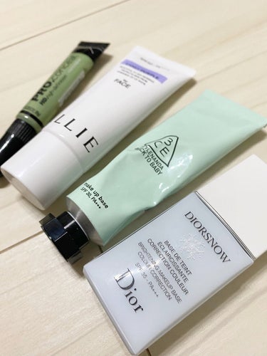 スノー メイクアップ ベース UV35 SPF35／PA+++/Dior/化粧下地を使ったクチコミ（1枚目）