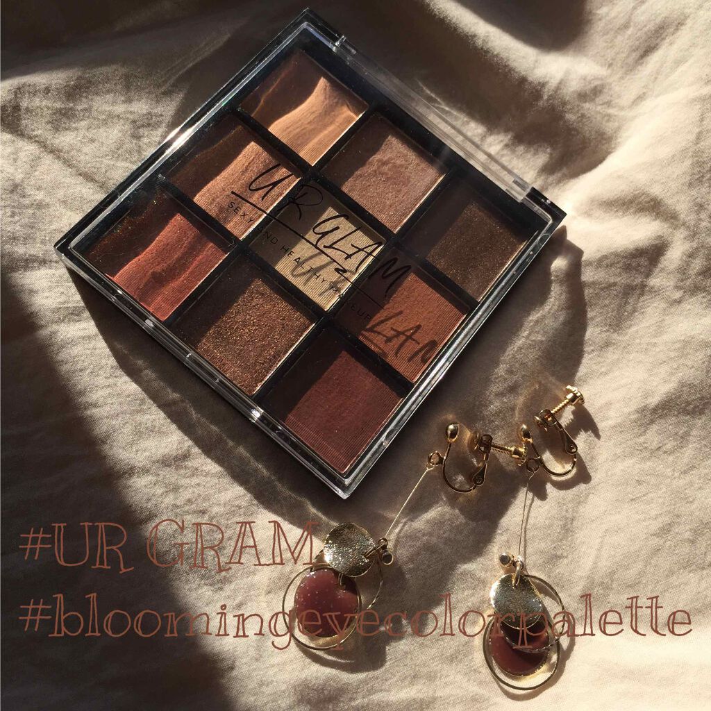 UR GLAM　BLOOMING EYE COLOR PALETTE/U R GLAM/アイシャドウパレットを使ったクチコミ（1枚目）