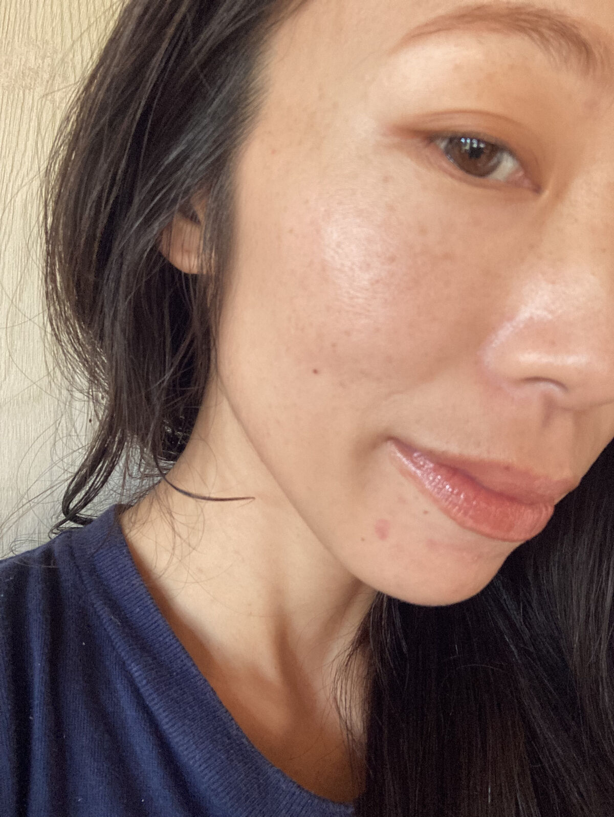 パウダー キス アイシャドウ/M・A・C/単色アイシャドウを使ったクチコミ（2枚目）