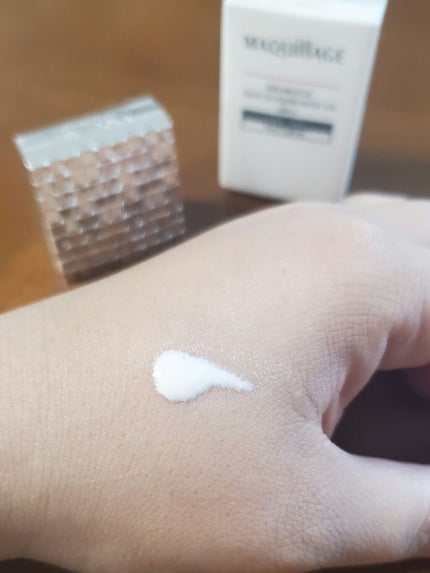 ドラマティックスキンセンサーベース EX UV+/マキアージュ/化粧下地を使ったクチコミ(3枚目)