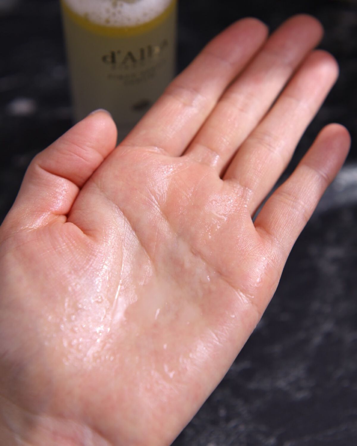 ダルバ ホワイトトリュフファーストスプレーセラム/ダルバ/ミスト状化粧水を使ったクチコミ（3枚目）